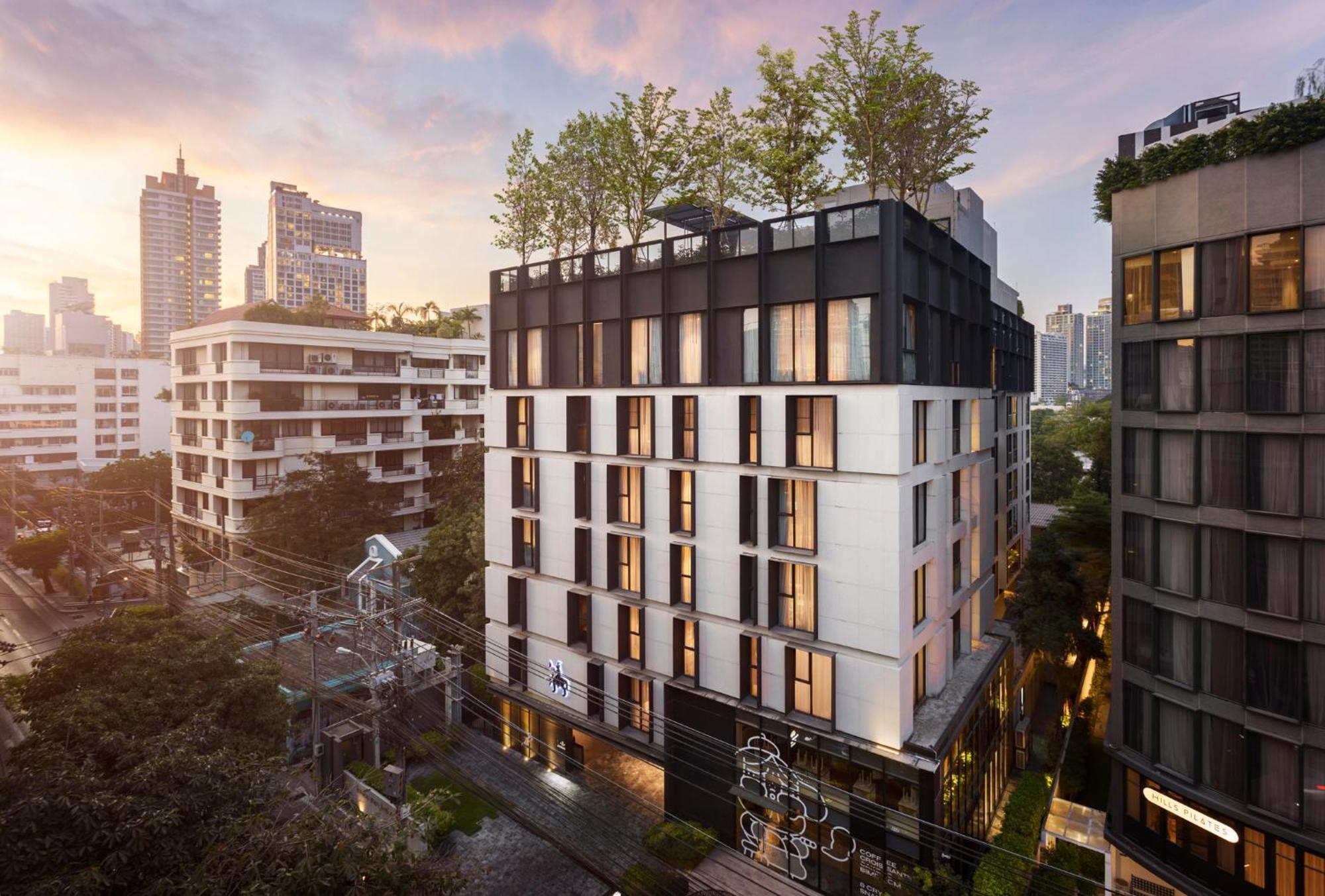 Walton Suites Sukhumvit Бангкок Экстерьер фото