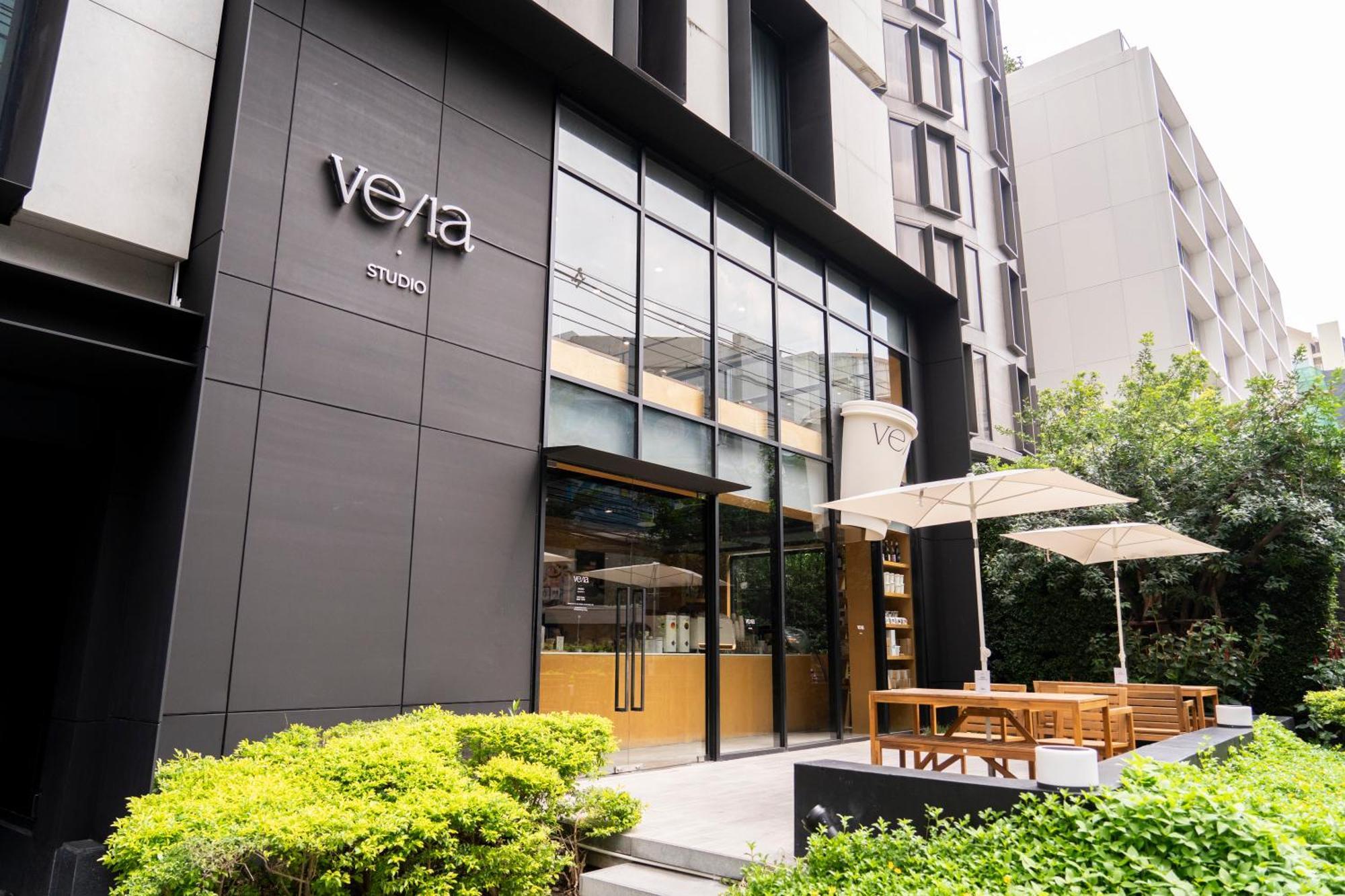 Walton Suites Sukhumvit Бангкок Экстерьер фото