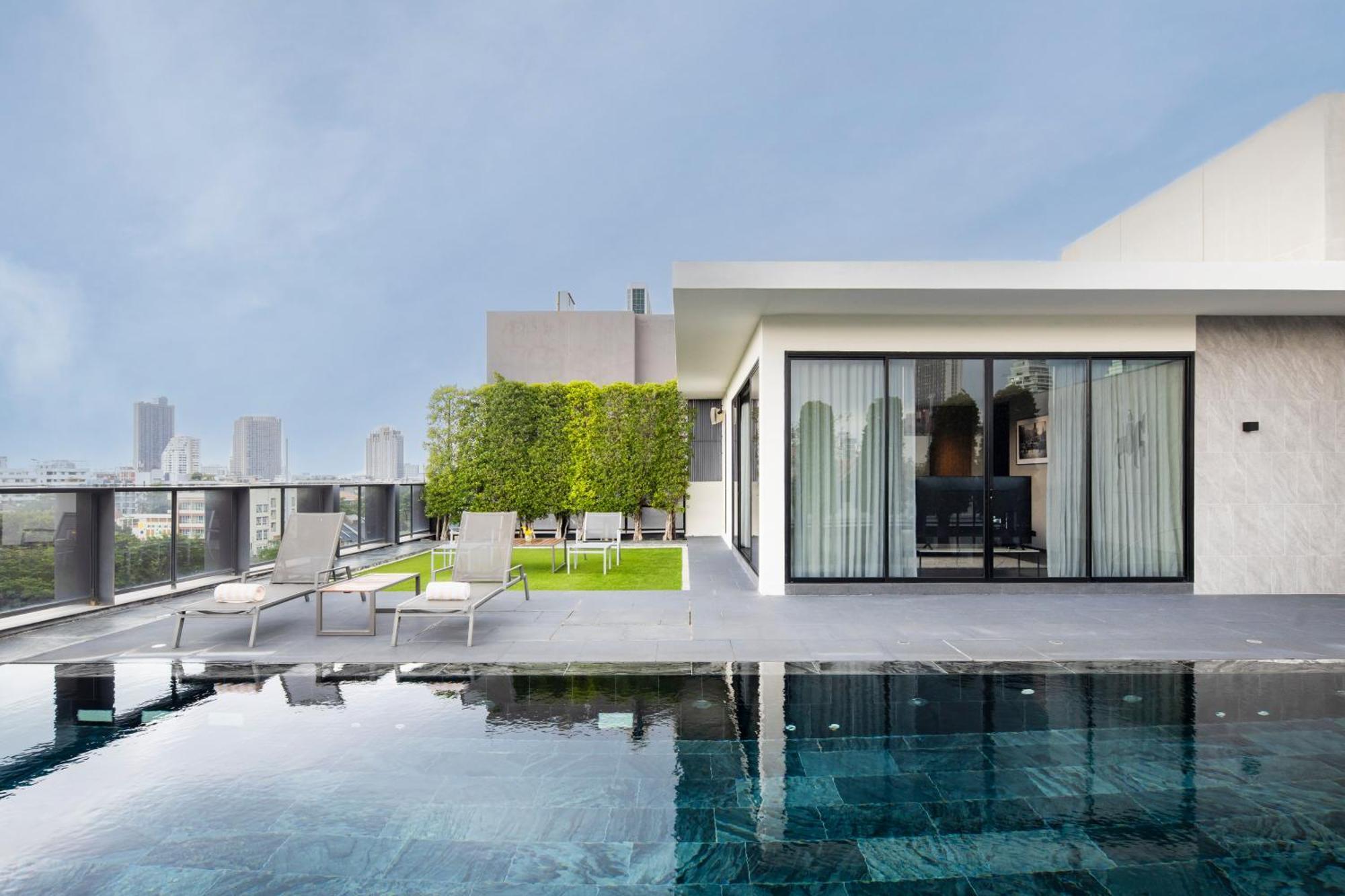Walton Suites Sukhumvit Бангкок Экстерьер фото