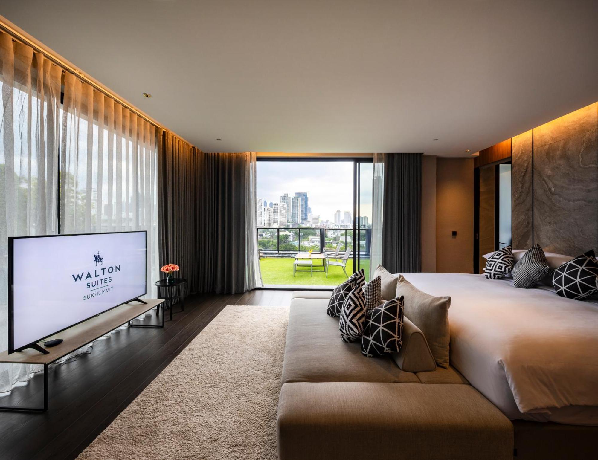 Walton Suites Sukhumvit Бангкок Экстерьер фото